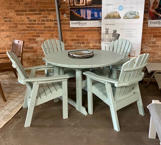 Seaside Dining Table & Chairs