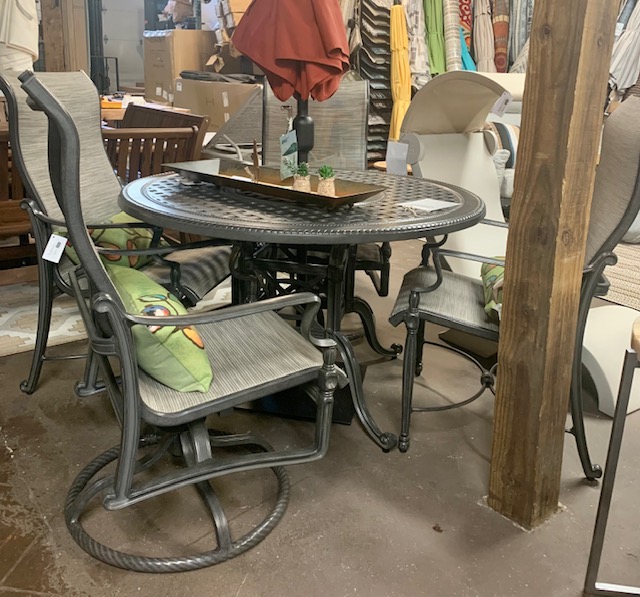 Belair Dining Set