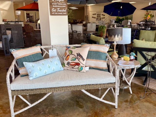 Faux Bois Love Seat