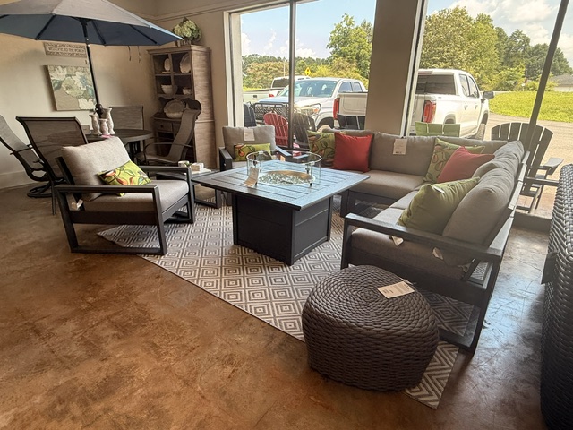 5 Piece sectional and 3 Piece chairs w/ table Grouping